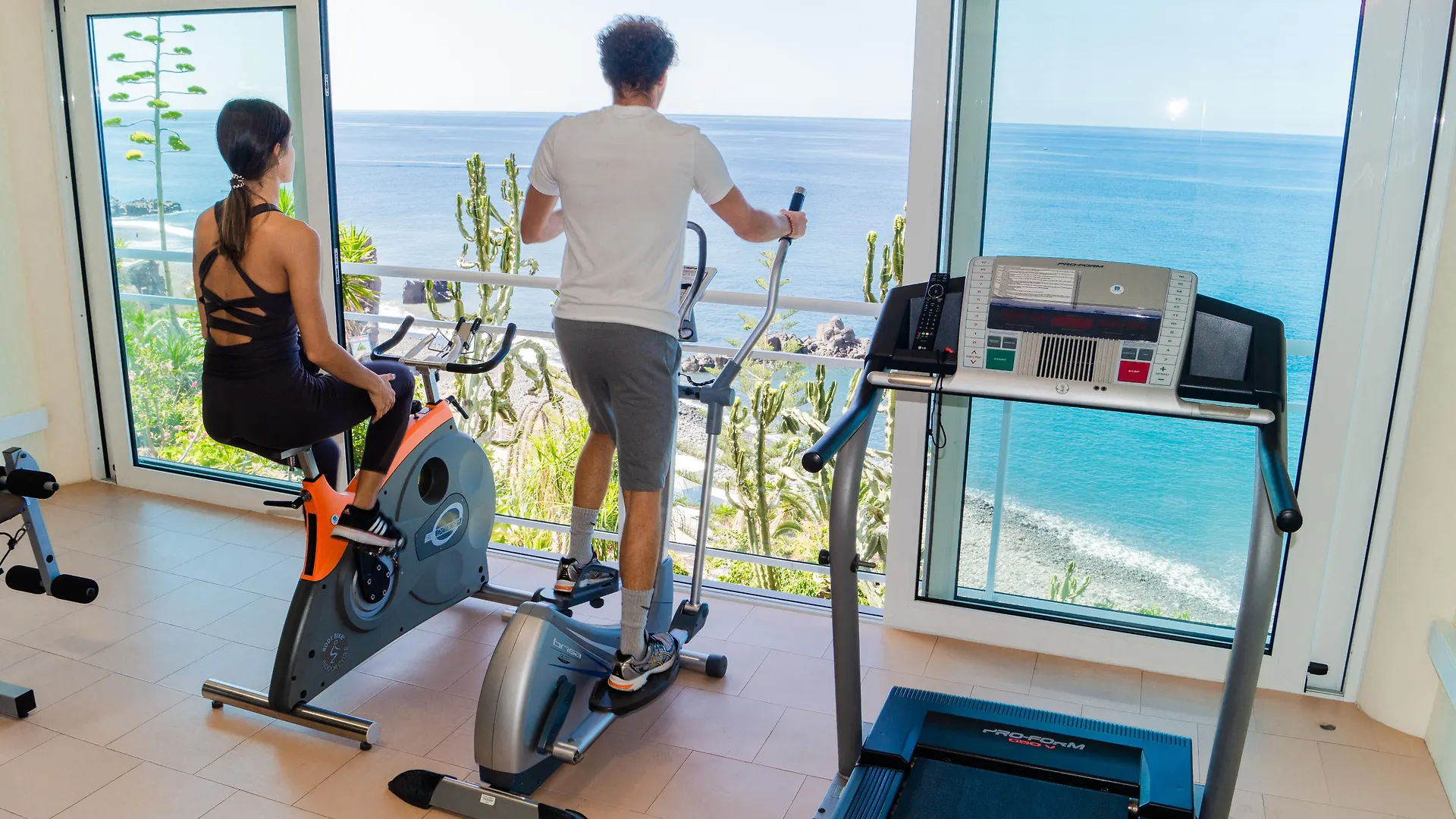 Hotel Orca Praia Funchal  Portugalsko