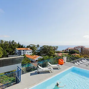 Terrace Mar **** Funchal (Madeira)