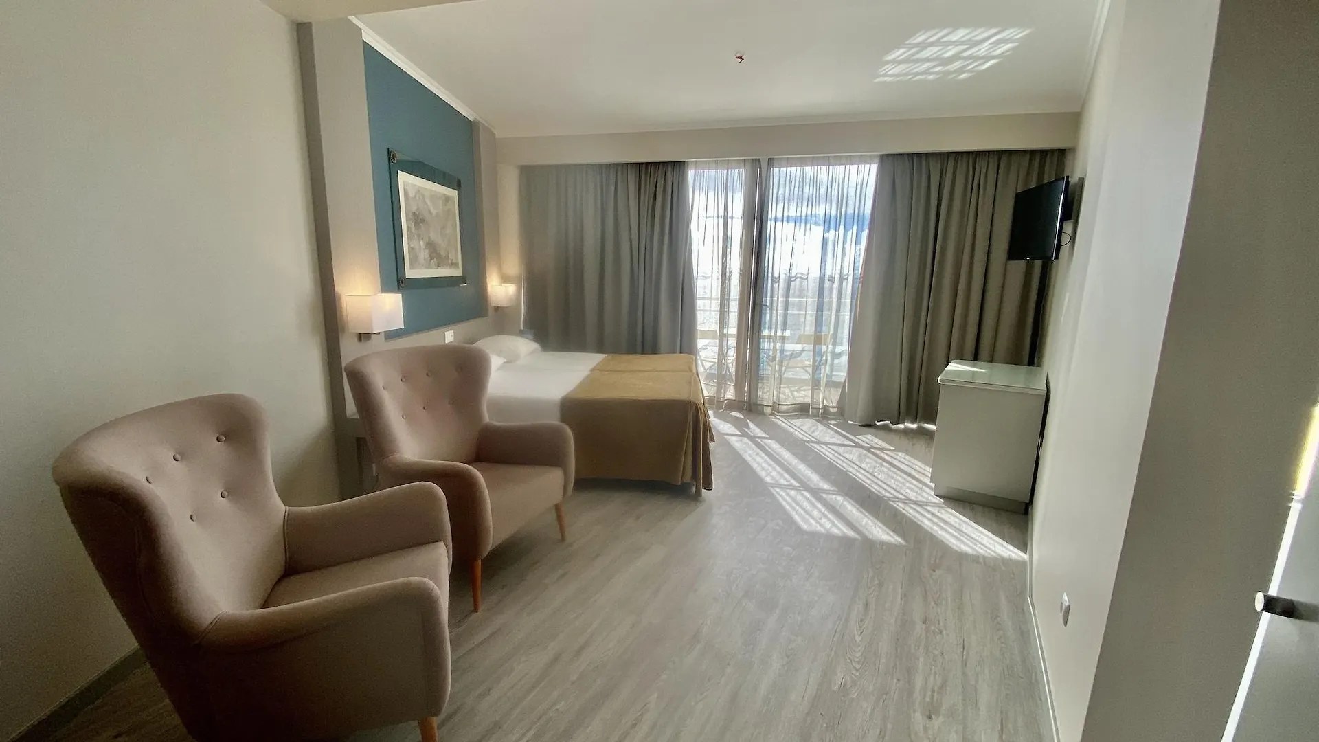Hotel Orca Praia Funchal  Portugal