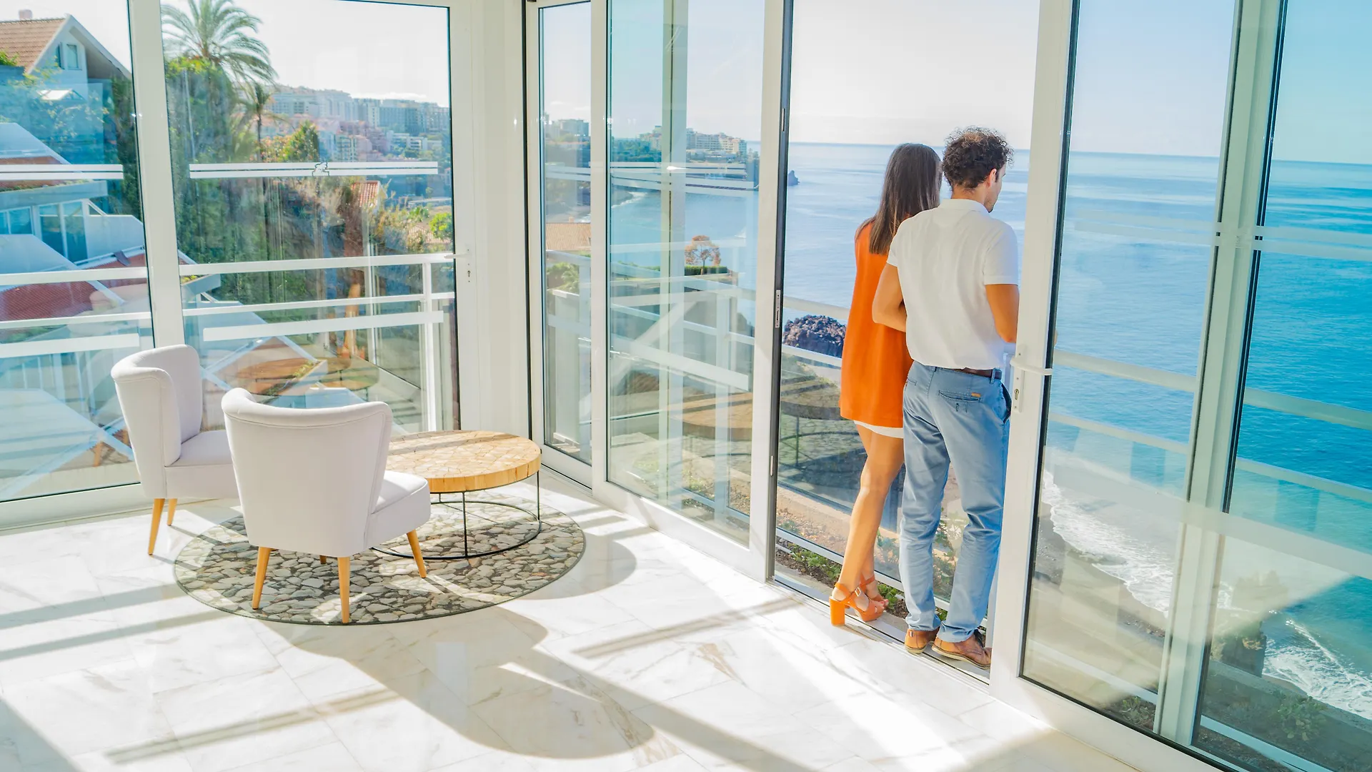 Hotel Orca Praia Funchal  4*, Funchal (Madeira)