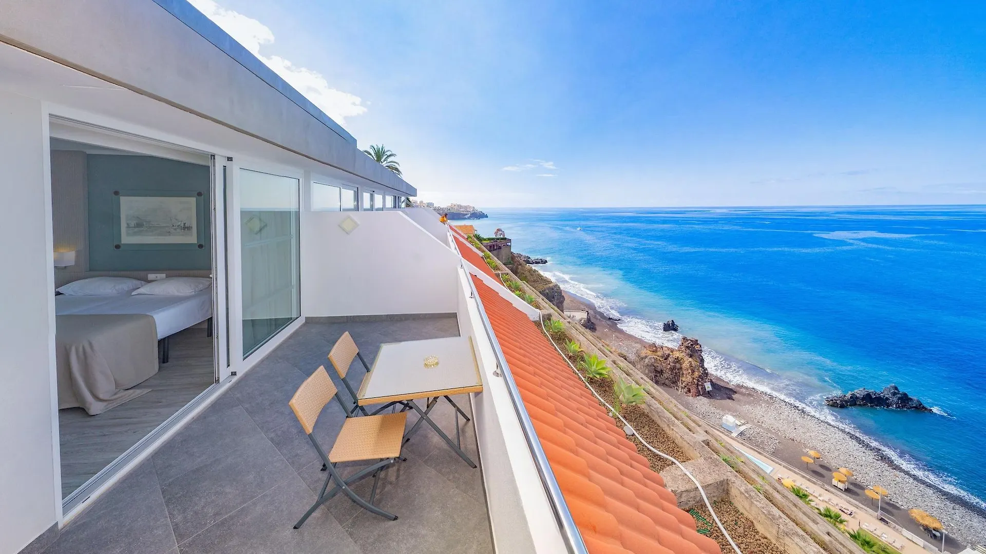 ****  Hotel Orca Praia Funchal  Portugal