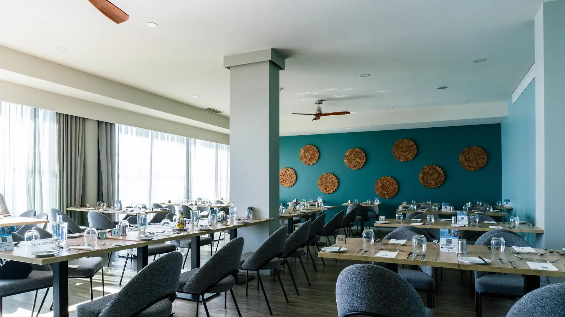 Hotel Orca Praia Funchal  Portugal